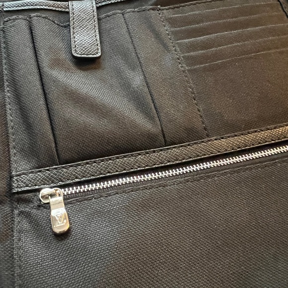 Louis Vuitton Black Taiga Leather Odessa Computer Bag - Picture 8 of 9
